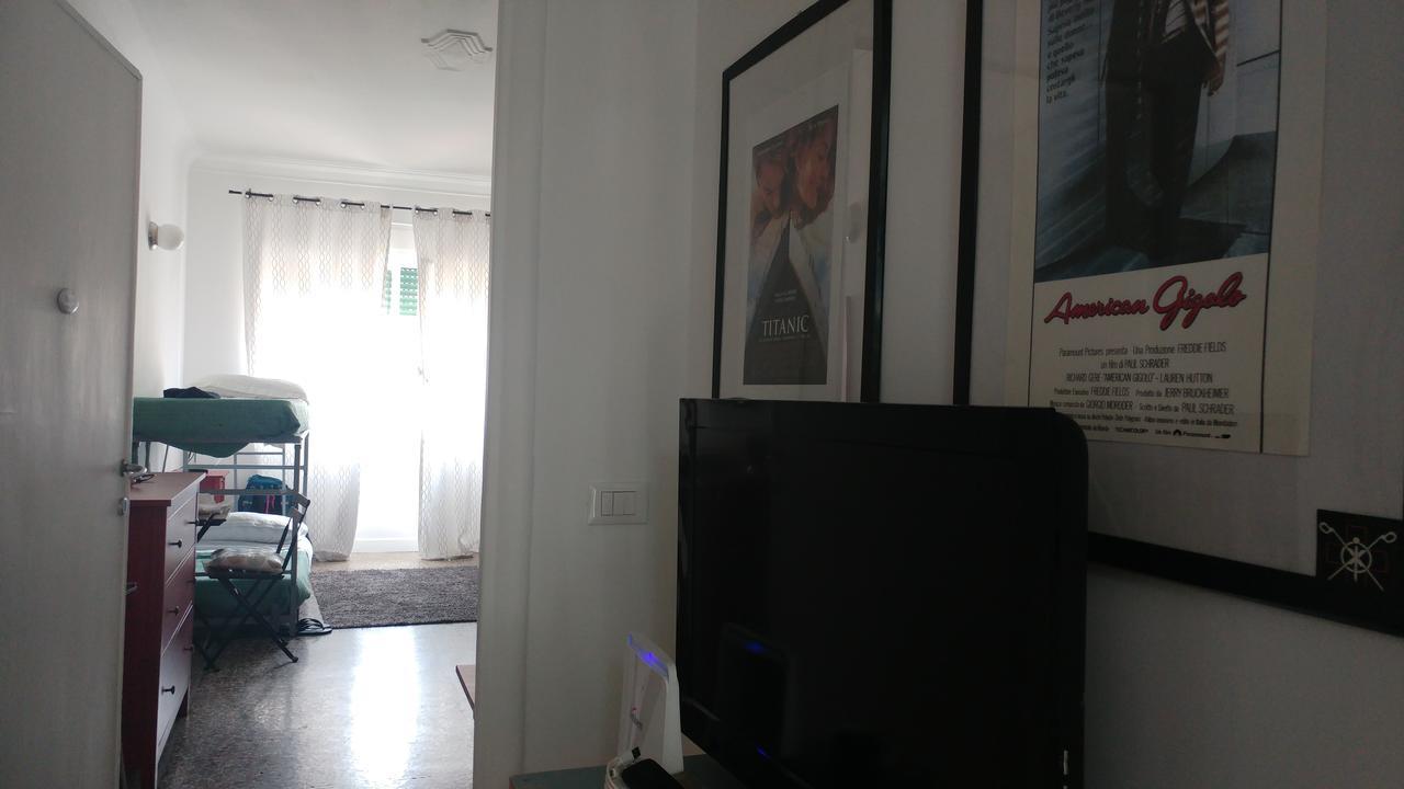 Ciak Rooms Рим Екстер'єр фото